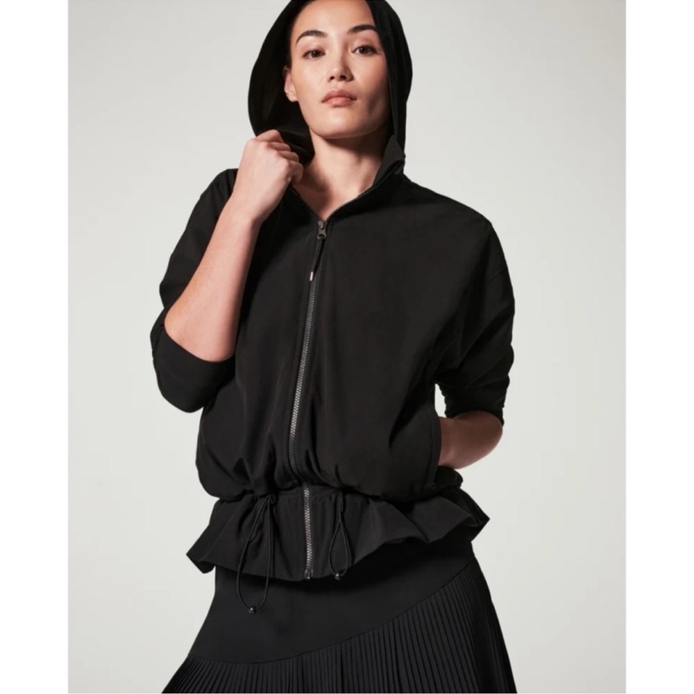 SPANX It’s a Cinch Jacket Get Moving,  Size XS/TP Very black, NWT